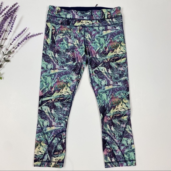 Lululemon Inspire Tight Crop Multicolor Leggings - Picture 1 of 6